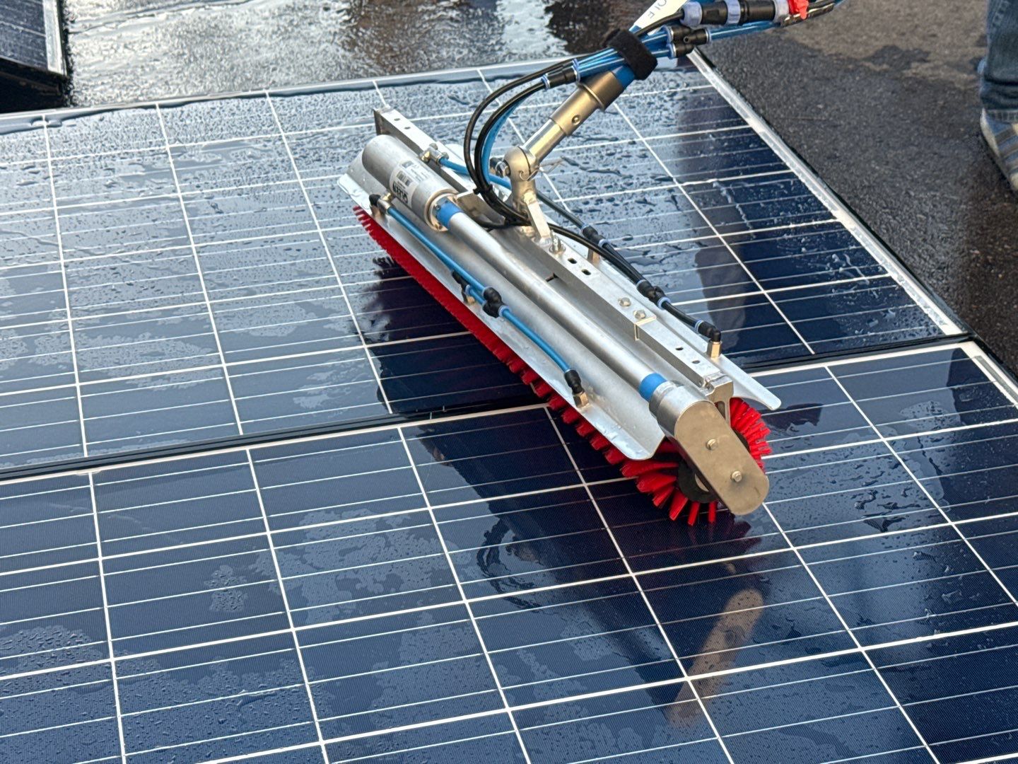 solar panel cleaning