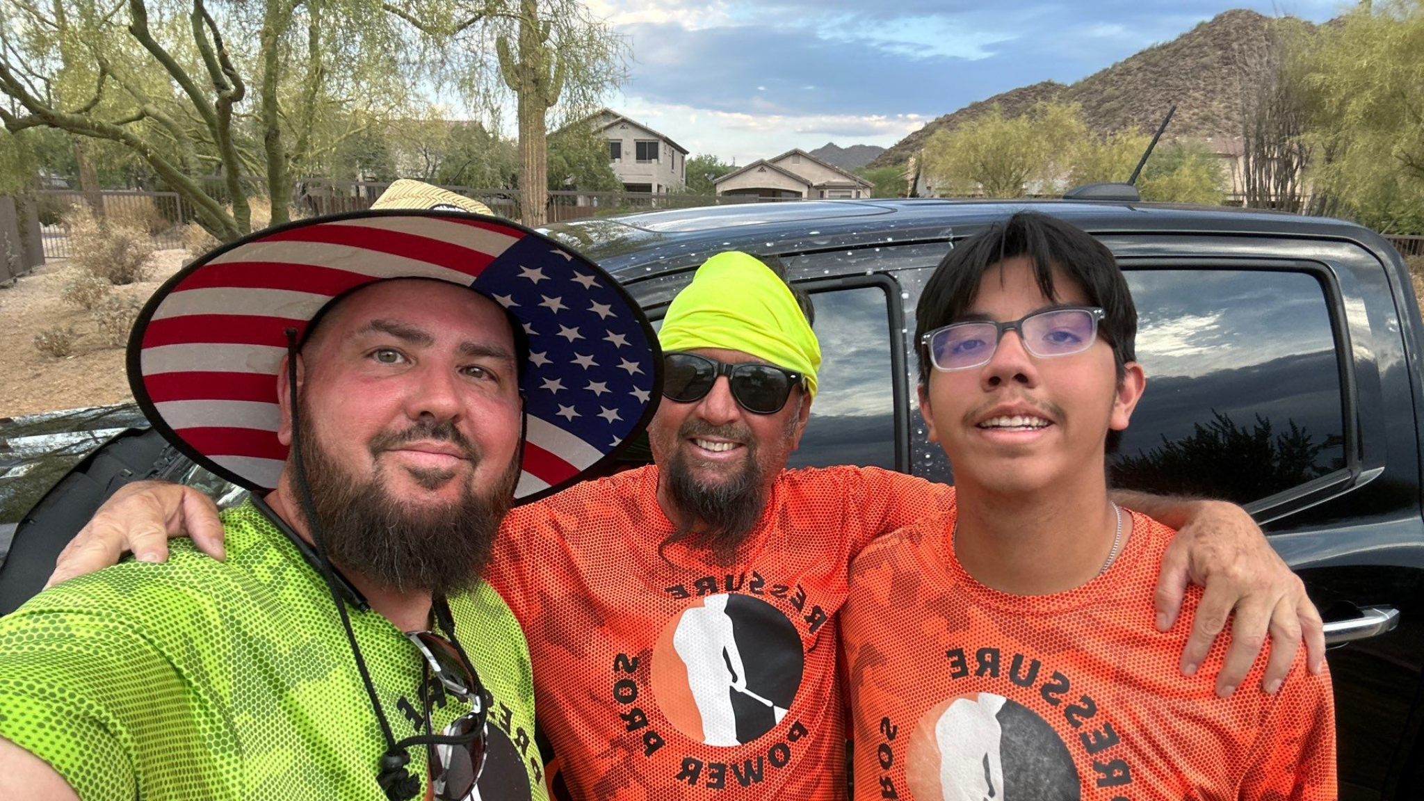 Mesa pressure washing crew